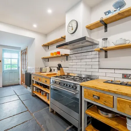 Сasa de vacaciones 4 Bed In Troutbeck Bridge Oc-Lr089