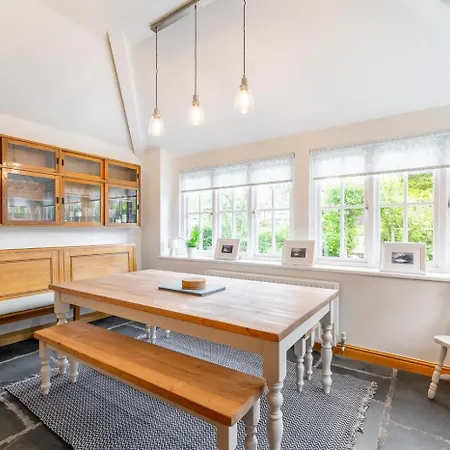4 Bed In Oc-lr089